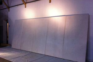 滞在制作のはずが、、、